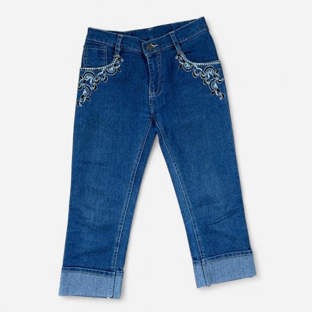 Vintage Y2K Women's Embroidered Cuffed Capri Jeans Blue Denim Capri